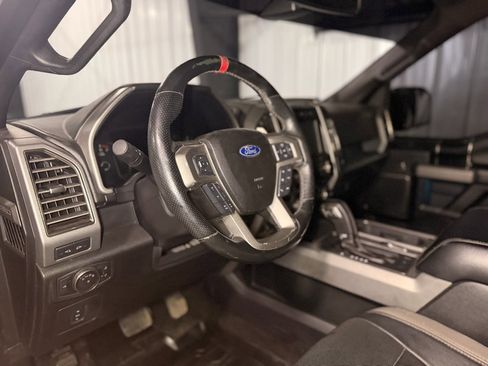 Used 2017 Ford F150 Raptor w/ Equipment Group 802A Luxury AWD/4WD image 10