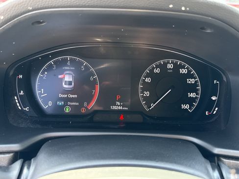 Used 2018 Honda Accord Touring image 21