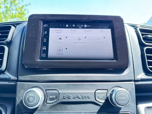 New 2026 RAM ProMaster 1500 w/ Crew Van Package FWD image 19