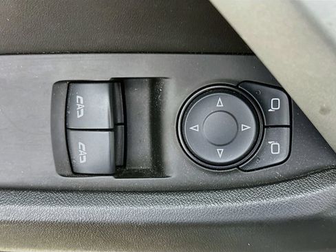 Used 2017 Chevrolet Camaro LT RWD image 19