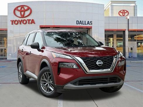 Used 2023 Nissan Rogue S AWD/4WD image 1
