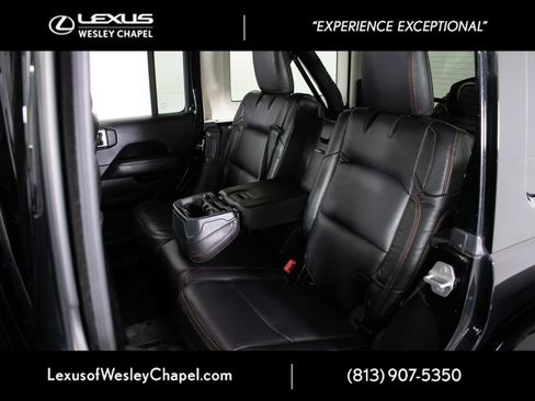 Used 2019 Jeep Wrangler Unlimited Rubicon AWD/4WD image 20