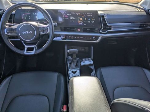 Used 2024 Kia Sportage EX image 15