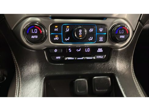 Used 2017 GMC Yukon SLE w/ Convenience Package AWD/4WD image 14