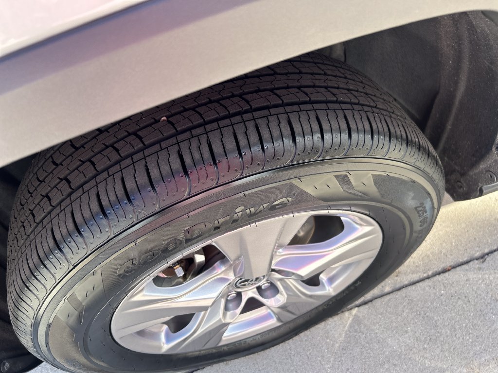 Certified 2025 Toyota RAV4 XLE AWD/4WD image 21