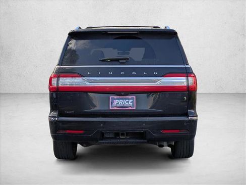 Used 2018 Lincoln Navigator Reserve w/ Technology Package image 7