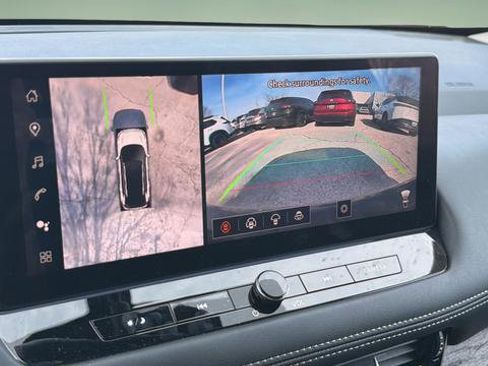 Used 2024 Nissan Rogue Platinum w/ Platinum Premium Package image 26