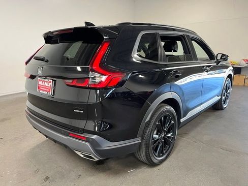 Used 2023 Honda CR-V Sport Touring image 3