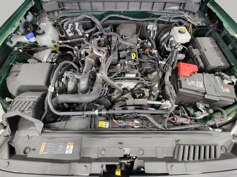 Used 2023 Ford Bronco Black Diamond AWD/4WD image 9