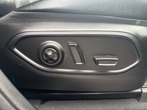 Used 2023 Jeep Grand Cherokee L Limited image 14