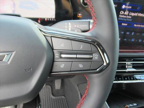 New 2026 Chevrolet Traverse RS image 21