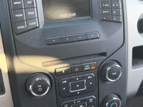 Used 2014 Ford F150 XLT w/ Equipment Group 302A Luxury AWD/4WD image 5