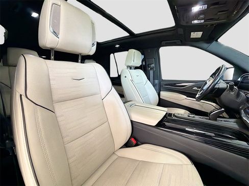 Used 2021 Cadillac Escalade Sport image 31