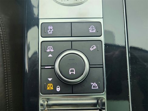 Used 2019 Land Rover Range Rover Supercharged image 40