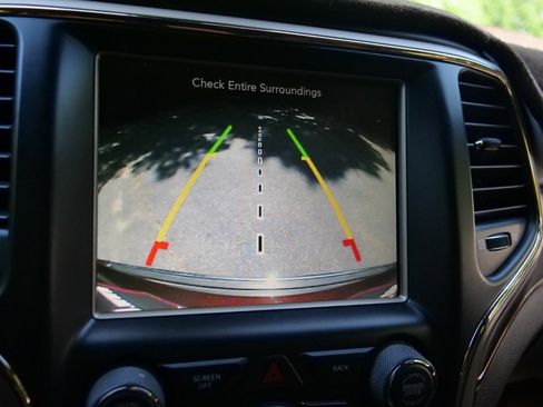 Used 2014 Jeep Grand Cherokee Summit AWD/4WD image 13