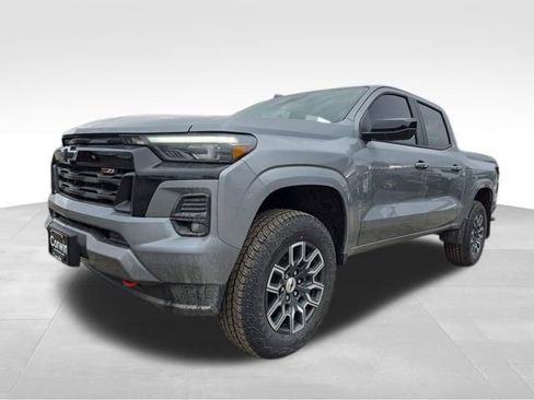 Used 2026 Chevrolet Colorado Z71 w/ Technology Package image 5