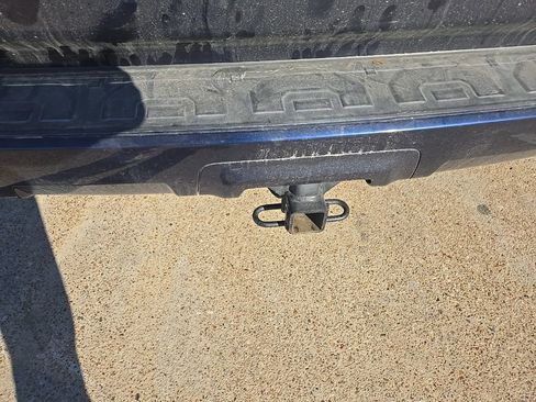 Used 2018 Toyota 4Runner SR5 image 12