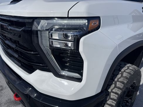 New 2026 Chevrolet Silverado 2500 LT w/ Trail Boss Package image 9