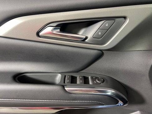 New 2026 Chevrolet Traverse LT w/ Driver Confidence Package image 25