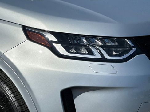 Certified 2022 Land Rover Discovery Sport S R-Dynamic AWD/4WD image 9