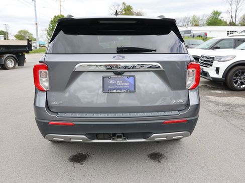 Used 2023 Ford Explorer XLT w/ Equipment Group 202A AWD/4WD image 6