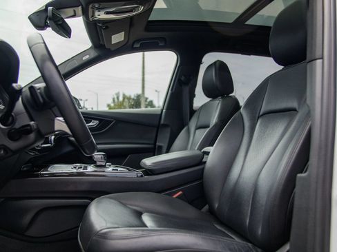 Used 2019 Audi Q7 3.0T Prestige AWD/4WD image 20