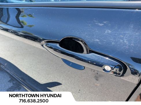 Used 2025 Toyota Camry LE AWD/4WD image 35
