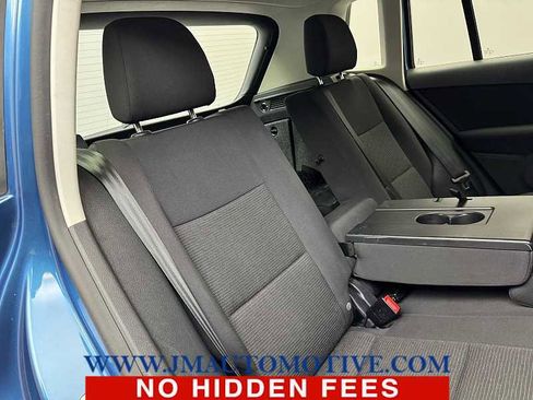 Used 2017 Volkswagen Tiguan Limited w/ Alloy Wheels Package image 18