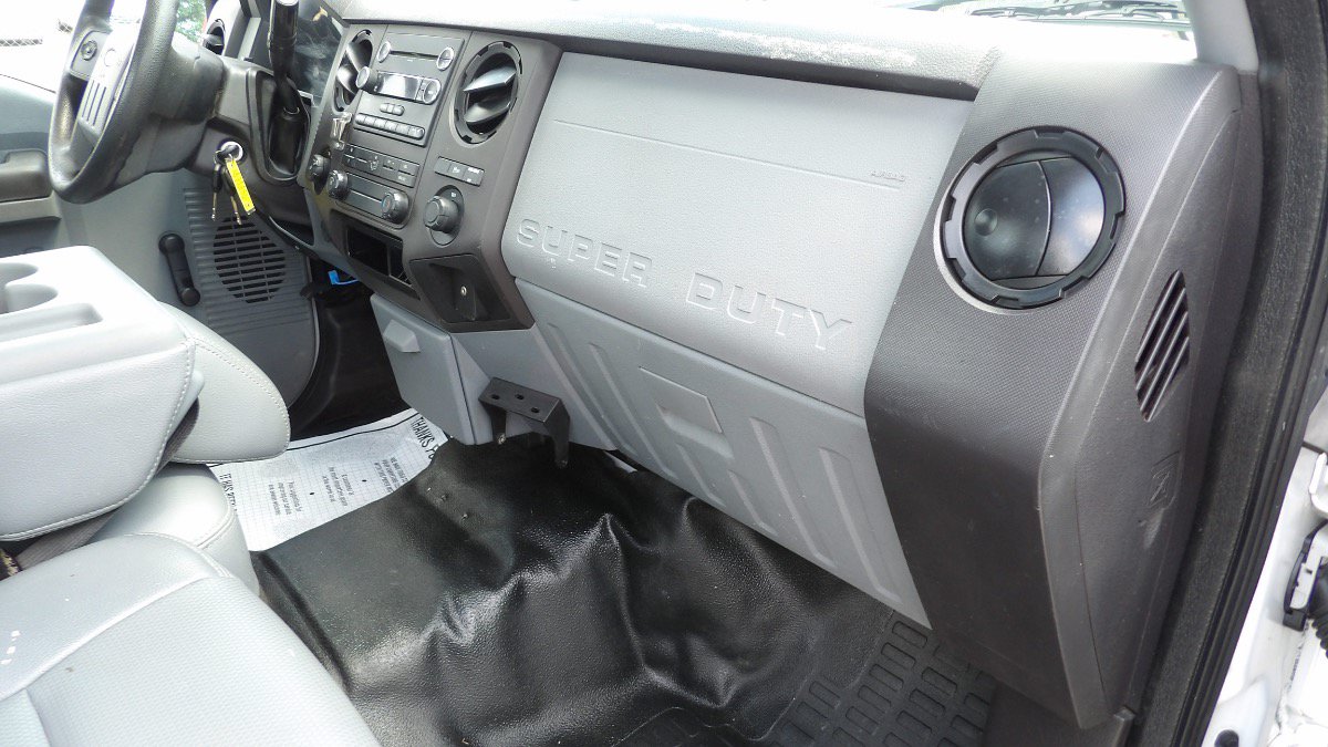 Used 2015 Ford F250 XL AWD/4WD image 21