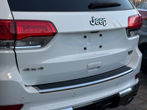 Used 2014 Jeep Grand Cherokee Summit AWD/4WD image 25