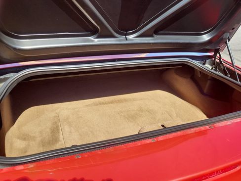 Used 1998 Chevrolet Corvette Convertible w/ Memory Pkg RWD image 10