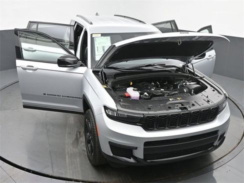 New 2025 Jeep Grand Cherokee L Limited image 64