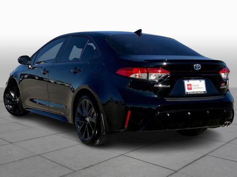 Used 2024 Toyota Corolla SE image 12