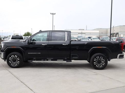 Used 2024 GMC Sierra 3500 SLT w/ SLT Premium Package AWD/4WD image 3