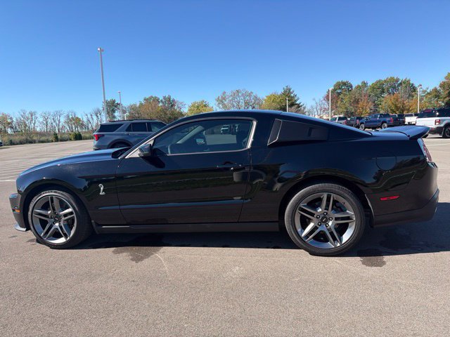 Used 2010 Ford Mustang Shelby GT500 RWD image 13
