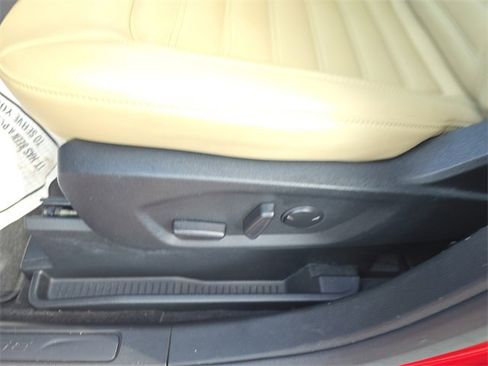 Used 2021 Ford Edge SEL w/ Convenience Package image 21