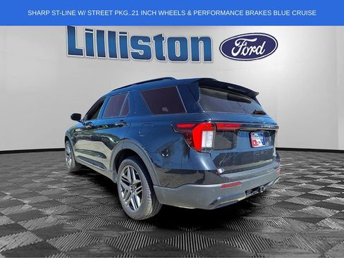 Used 2026 Ford Explorer ST-Line w/ ST-Line Street Pack AWD/4WD image 4