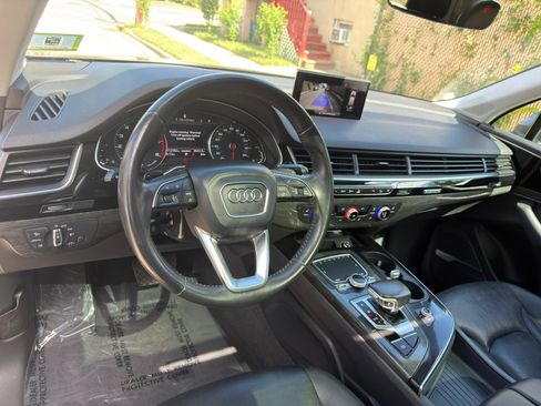 Used 2018 Audi Q7 3.0T Premium Plus AWD/4WD image 15
