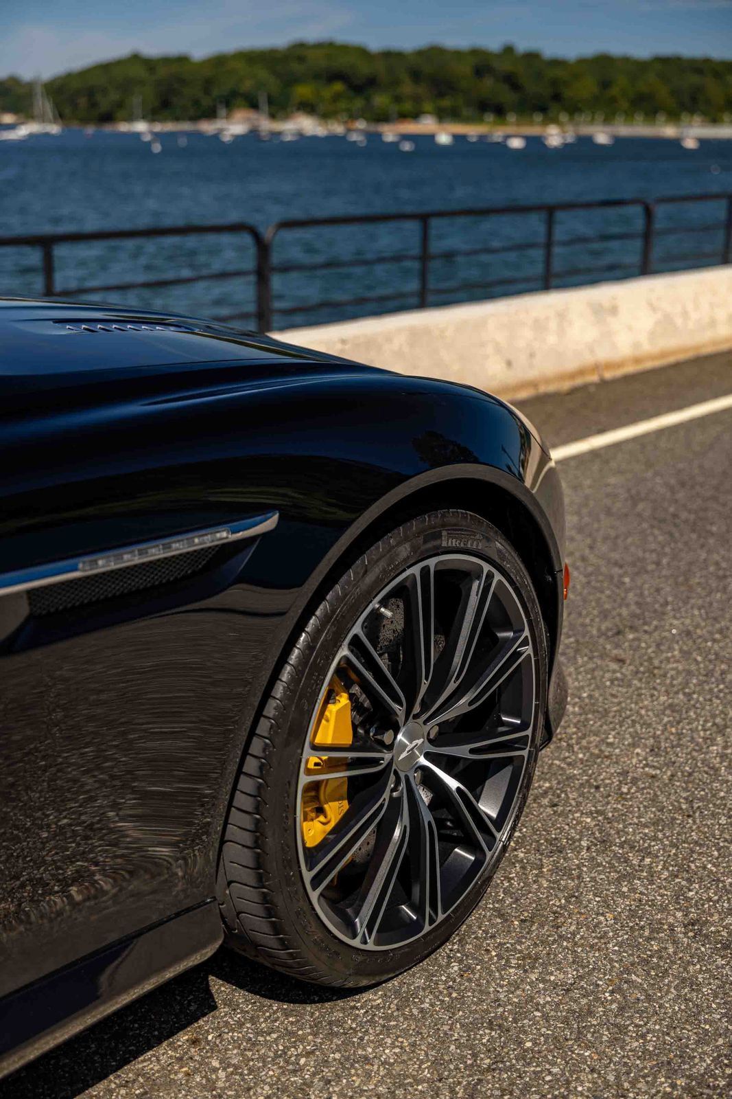 Used 2013 Aston Martin DB9 Volante RWD image 72