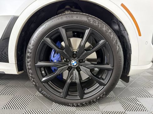 Used 2024 BMW X7 M60i w/ Executive Package image 10