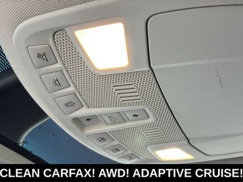 Used 2020 Ford Edge Titanium AWD/4WD image 22