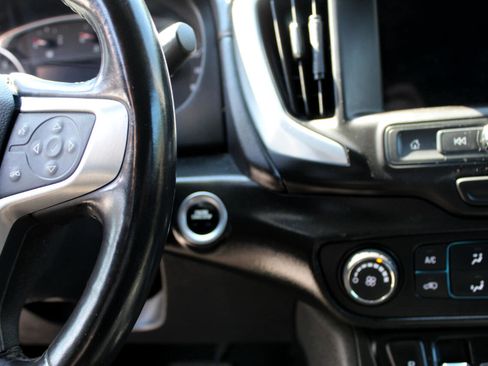 Used 2019 GMC Terrain SLE w/ Black Edition image 17