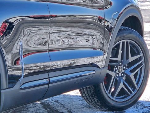 New 2026 Ford Explorer ST-Line image 13