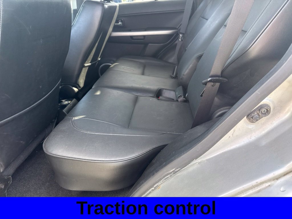 Used 2011 Suzuki Grand Vitara Limited AWD/4WD image 7