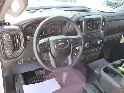New 2026 GMC Sierra 3500 Pro w/ Convenience Package image 22