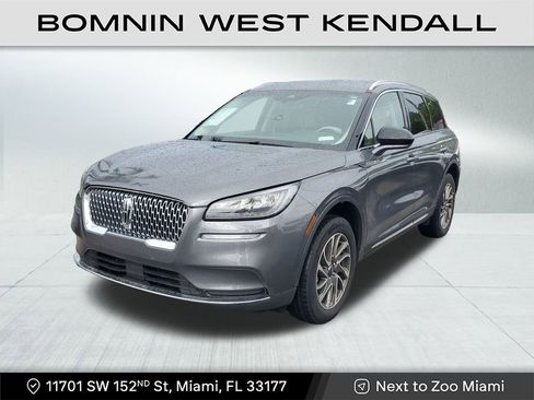 Used 2022 Lincoln Corsair Standard image 3