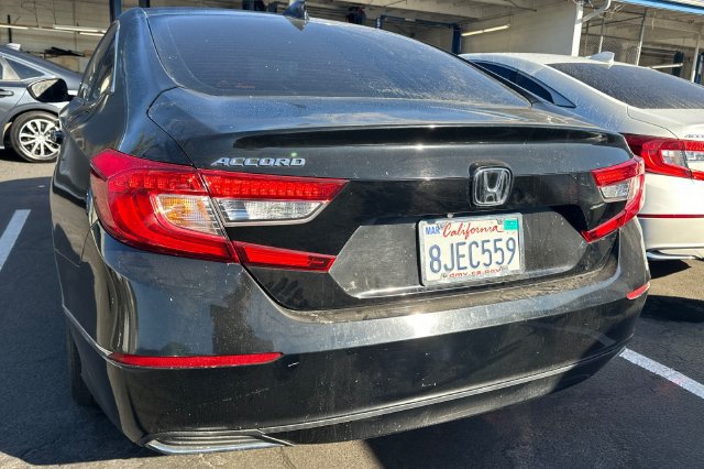 Used 2018 Honda Accord EX image 6