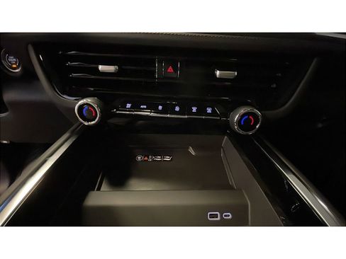 New 2026 Chevrolet Suburban High Country w/ Sun And Tow Package image 13