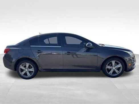 Used 2015 Chevrolet Cruze LT FWD image 6