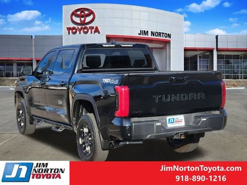 Used 2025 Toyota Tundra Limited image 9